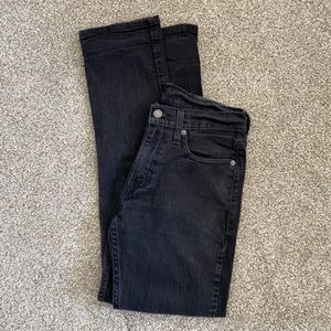 Levi’s jeans (men’s)